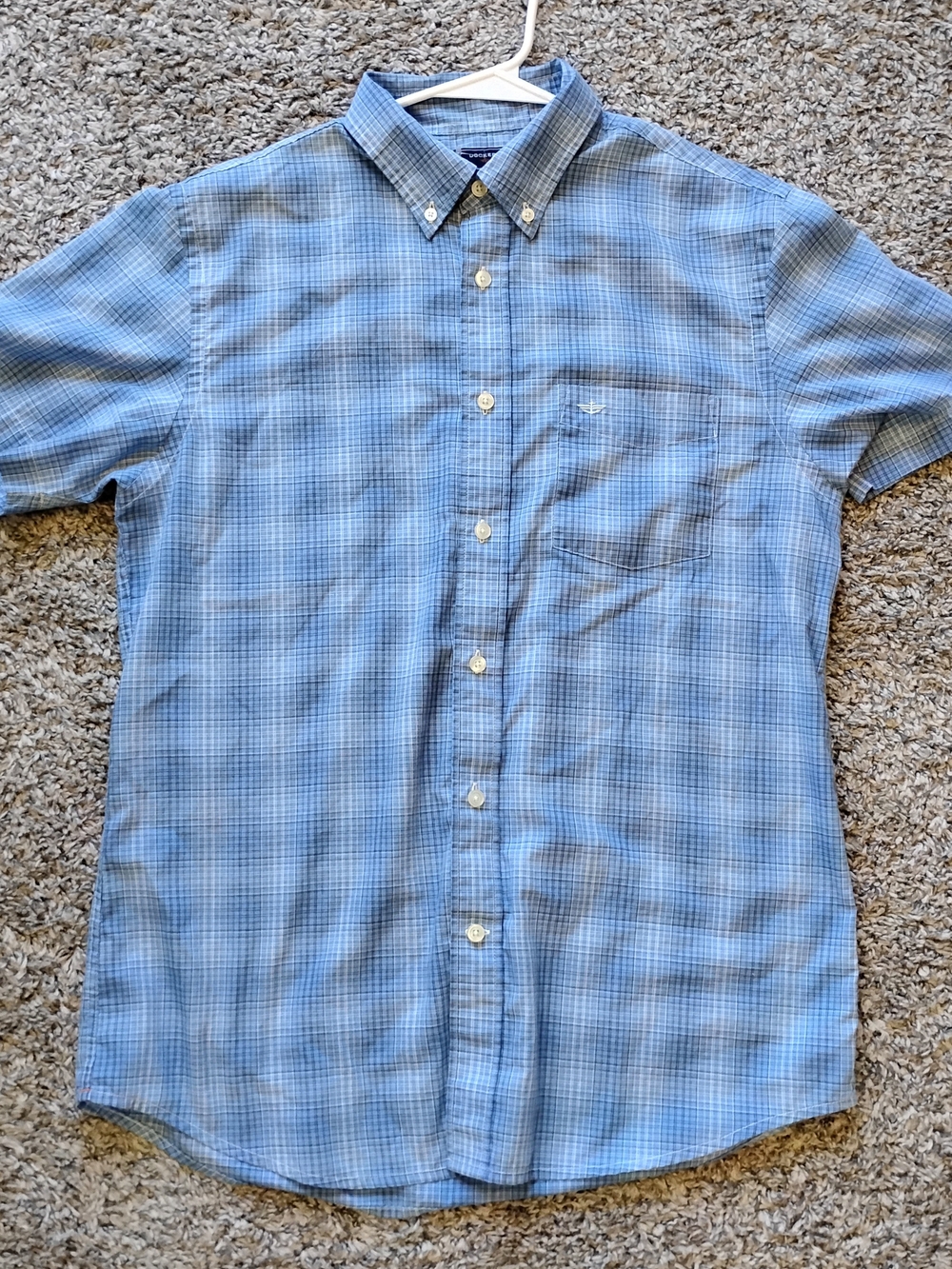 Dockers Men’s - MEDIUM - Short Sleeve Button-Down Shirt – Blue Plaid
